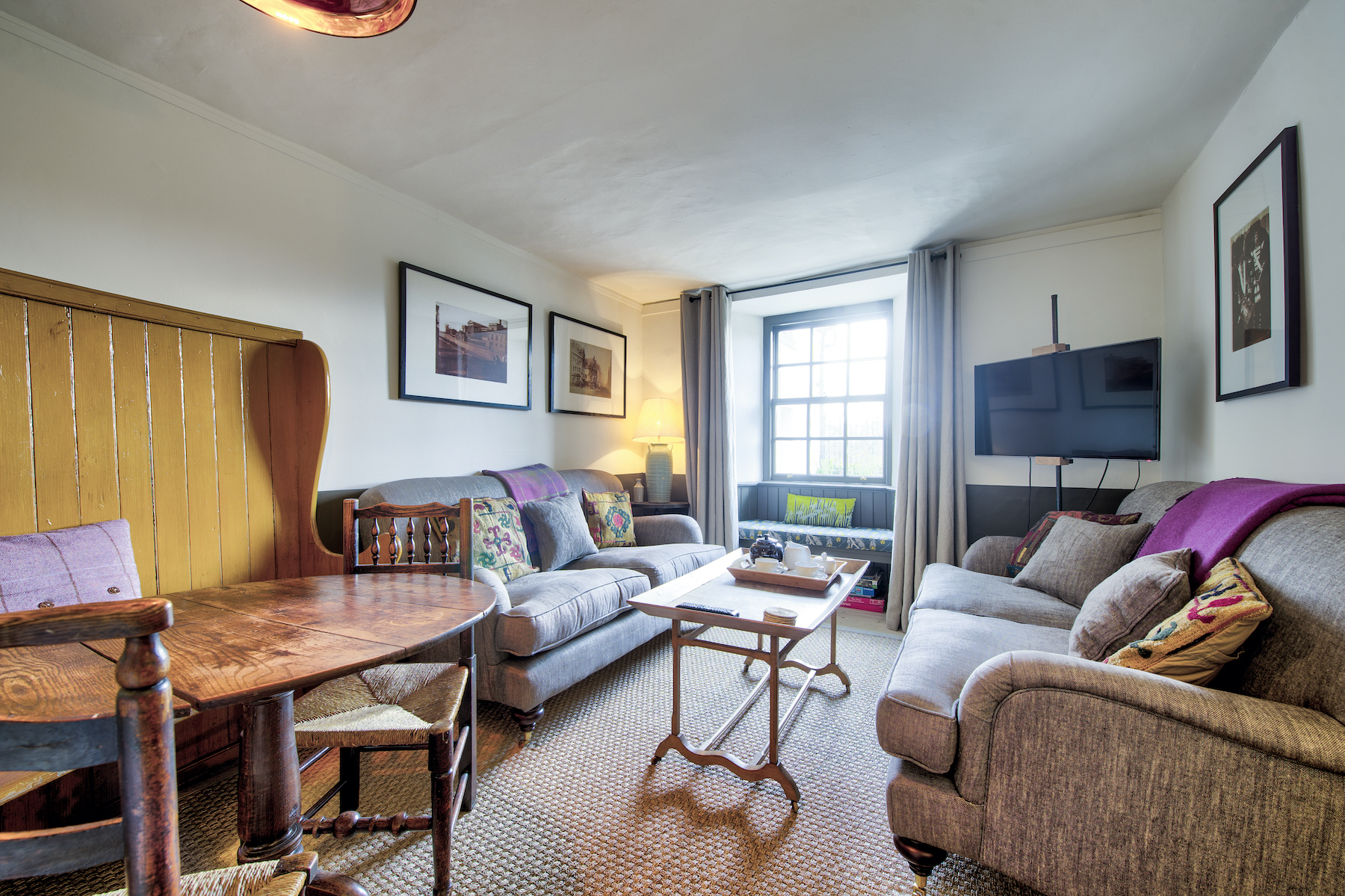 The open-plan living and dining area in the Terrace Apartment
