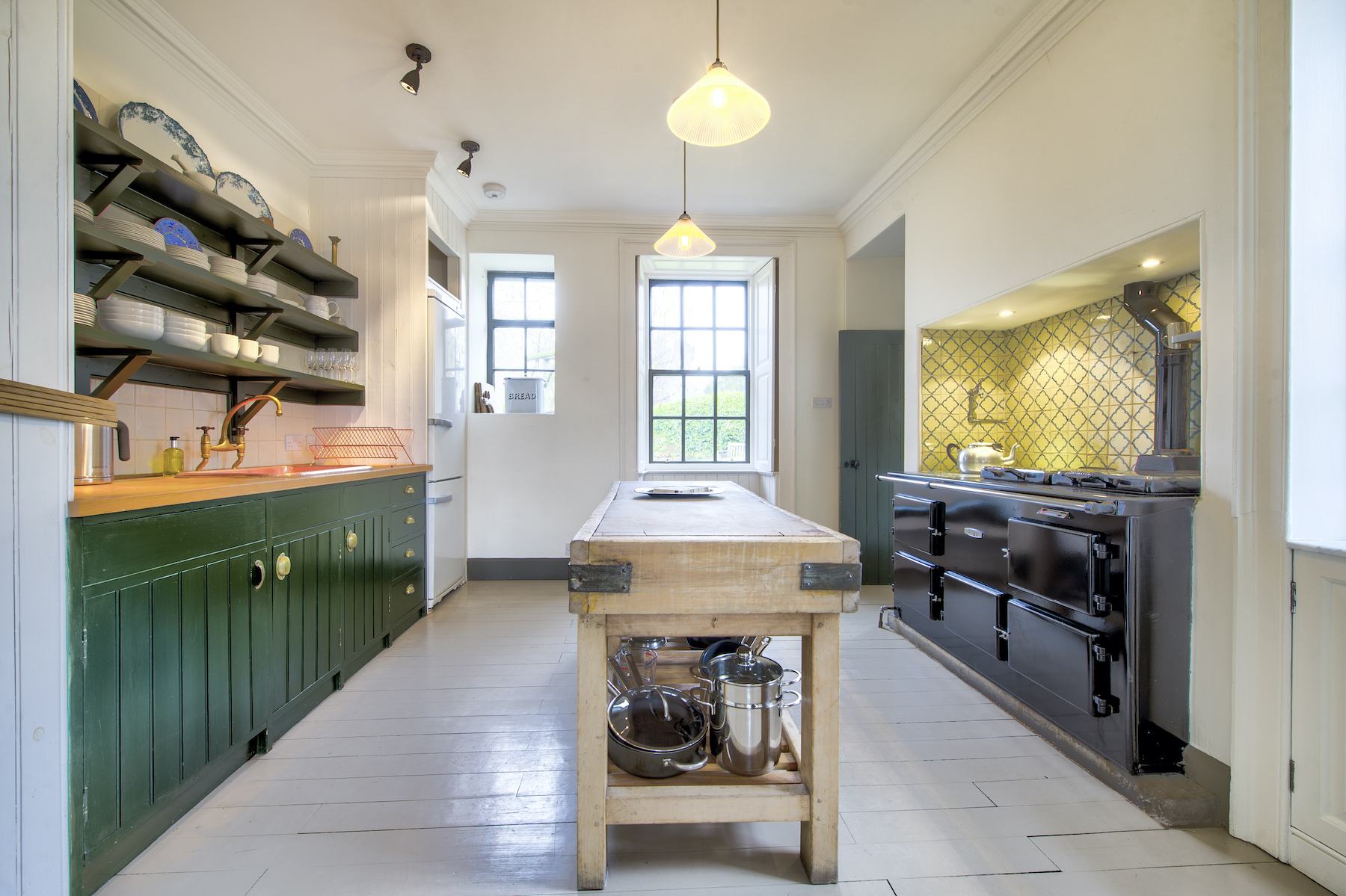 The fully equipped kitchen at Rock House