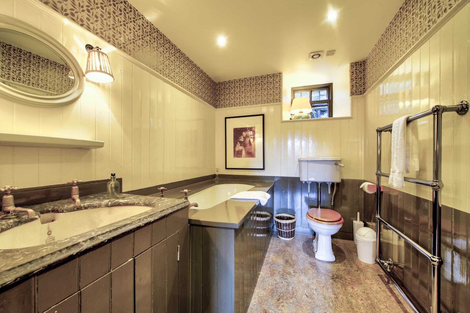 The bathroom in the Terrace Apartment